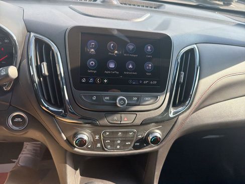 Used 2023 Chevrolet Equinox RS w/ RS Leather Package FWD image 11