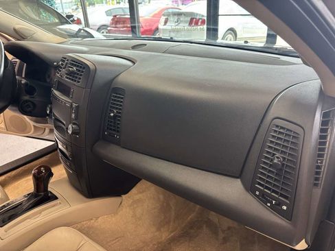 Used 2004 Cadillac CTS 3.6 w/ Preferred Equipment Group image 13