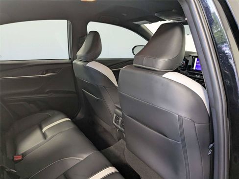 Certified 2025 Toyota Camry SE FWD image 30