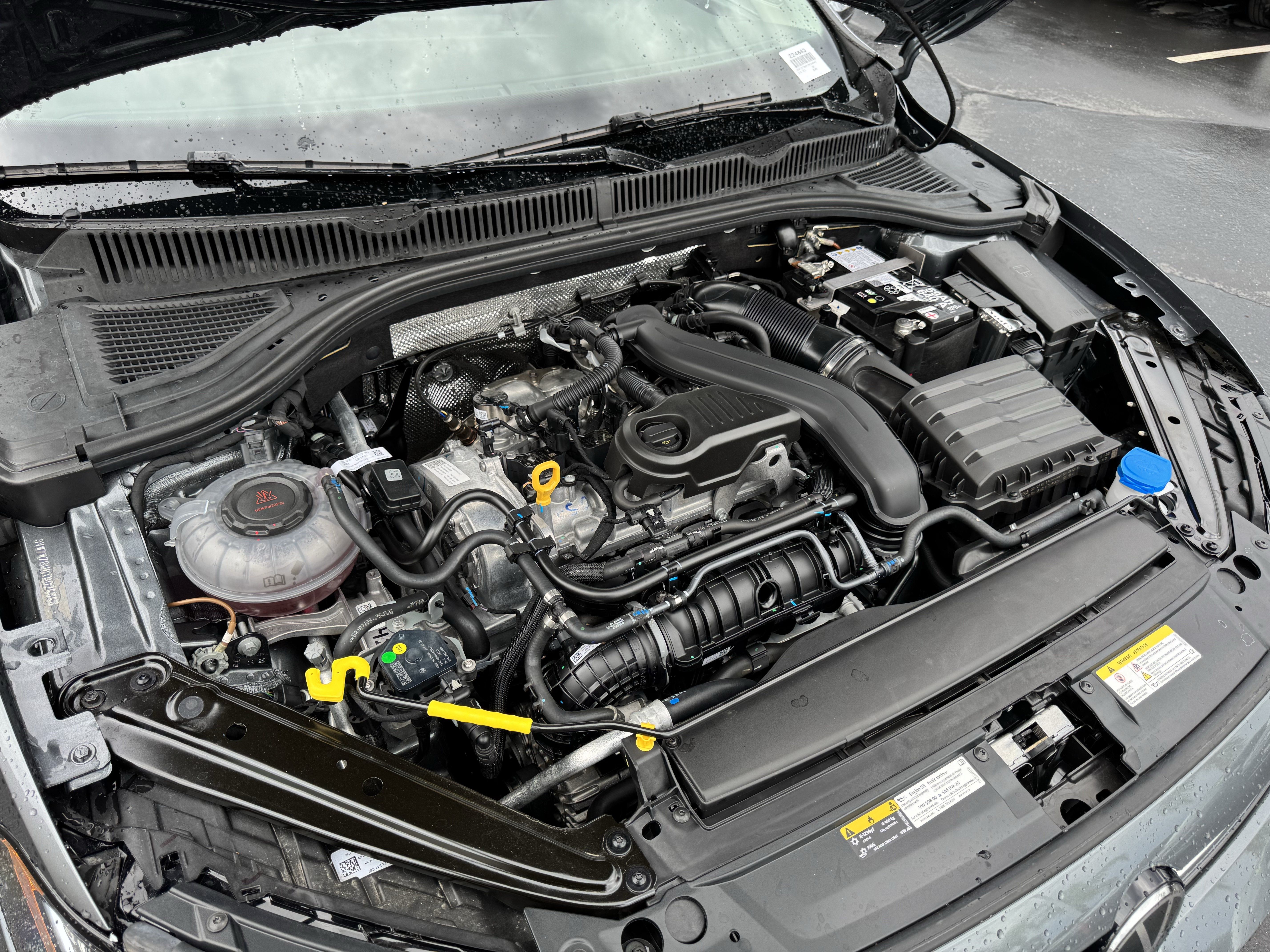Used 2026 Volkswagen Jetta SE FWD image 36