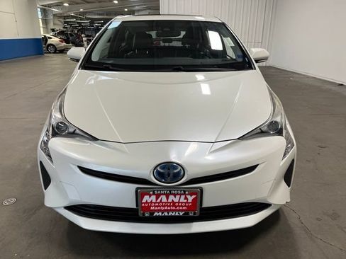 Used 2016 Toyota Prius Four w/ Advanced Technology Package FWD image 8
