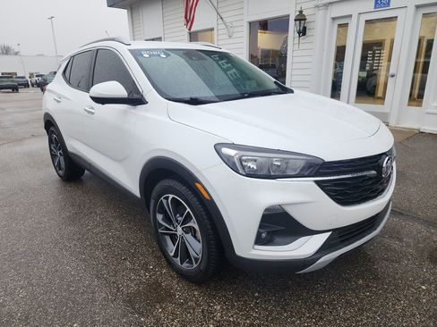 Used 2020 Buick Encore GX Select w/ Advanced Technology Package image 3