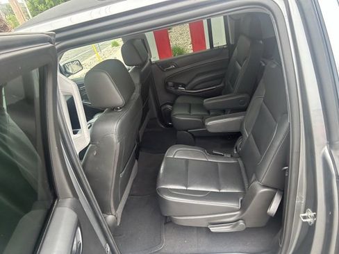 Used 2020 GMC Yukon XL SLT image 7