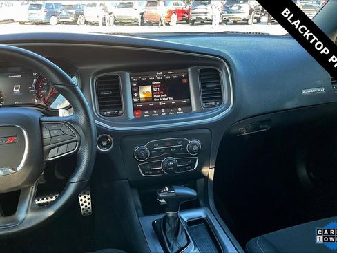 Used 2022 Dodge Charger GT w/ Blacktop Package image 9