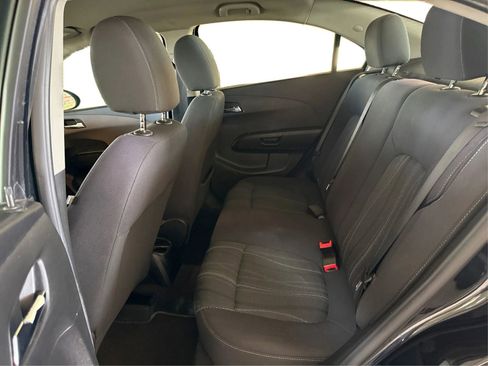 Used 2015 Chevrolet Sonic LT image 10