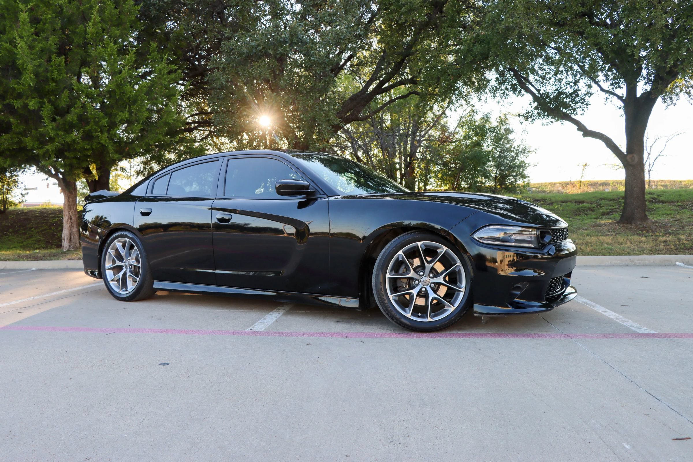 Used 2020 Dodge Charger GT RWD image 1