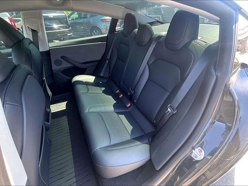 Used 2025 Tesla Model 3 Long Range RWD image 23