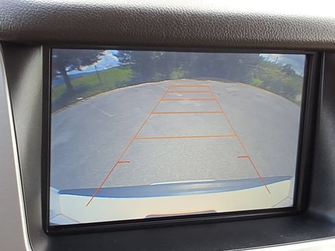 Used 2016 GMC Yukon XL SLT RWD image 8
