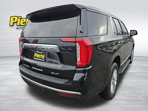 Used 2023 GMC Yukon SLT w/ SLT Premium Package image 4