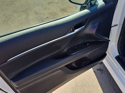 Used 2023 Toyota Camry LE image 11