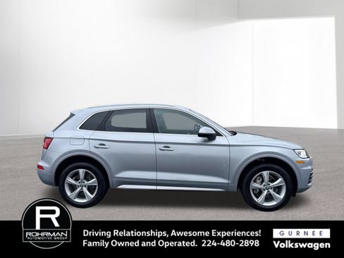 Used 2020 Audi Q5 2.0T Premium Plus w/ Premium Plus Package AWD/4WD image 11