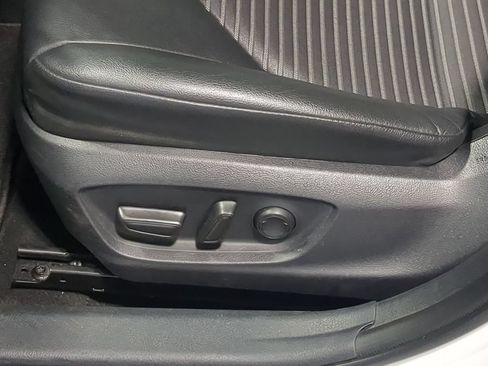 Used 2023 Toyota Camry SE FWD image 20