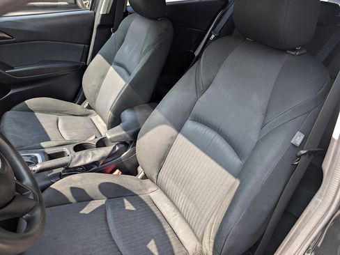 Used 2014 MAZDA MAZDA3 i Sport image 6