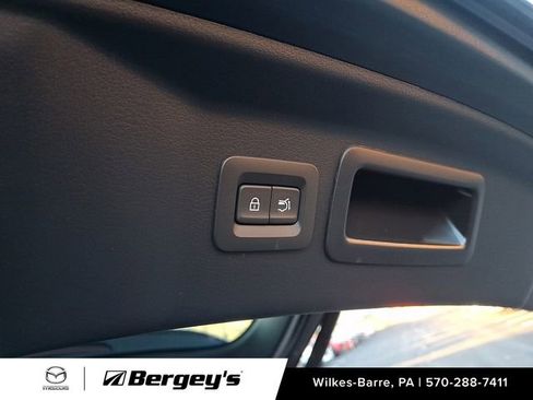 Certified 2025 MAZDA CX-70 Plug-In Hybrid w/ Premium Pkg image 32