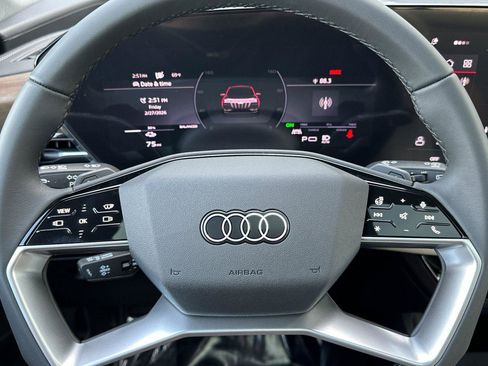 New 2025 Audi Q6 e-tron Premium Plus image 23