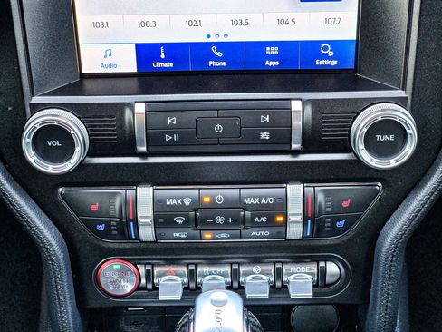 Used 2020 Ford Mustang GT Premium w/ Carbon Sport Interior Package image 28