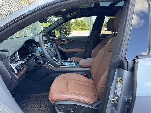 Used 2025 Audi Q8 Premium Plus image 23