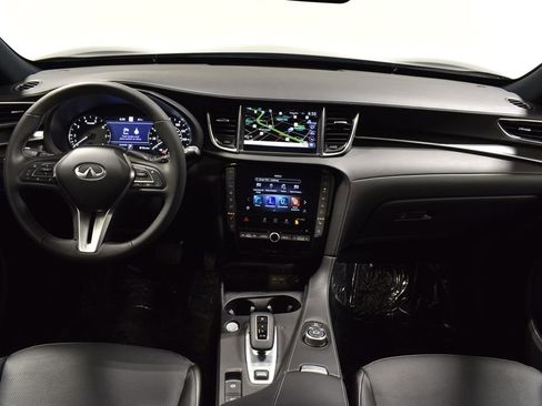 Certified 2025 INFINITI QX55 Essential image 15