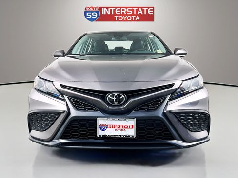 Certified 2023 Toyota Camry SE FWD image 2