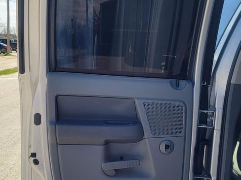 Used 2007 Dodge Ram 3500 Truck SLT image 5