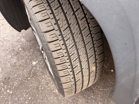 Used 2019 GMC Terrain SLT w/ Preferred Package image 42