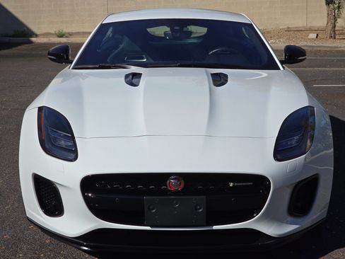 Used 2018 Jaguar F-TYPE R-Dynamic image 3