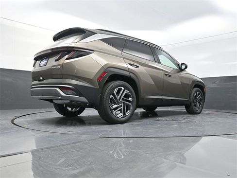 New 2026 Hyundai Tucson Limited image 38