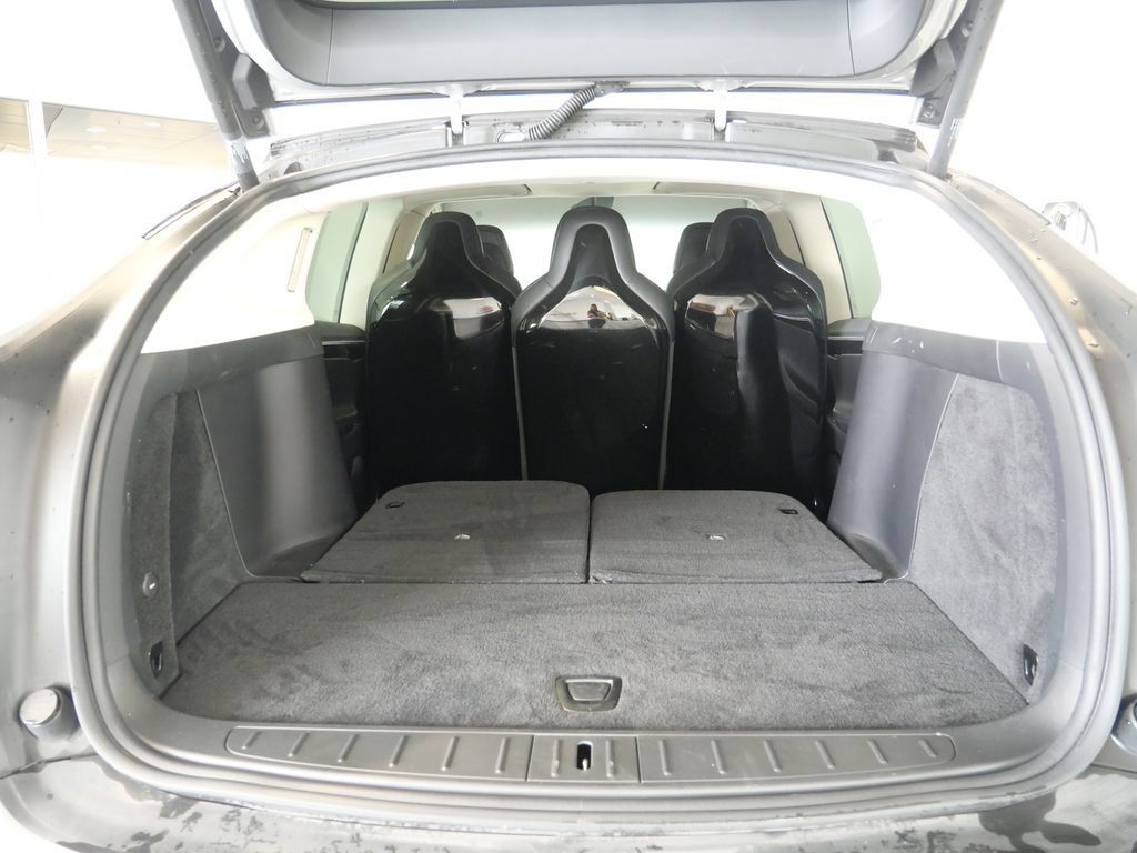Used 2016 Tesla Model X 75D AWD/4WD image 27