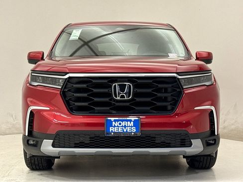 New 2025 Honda Pilot EX-L image 3