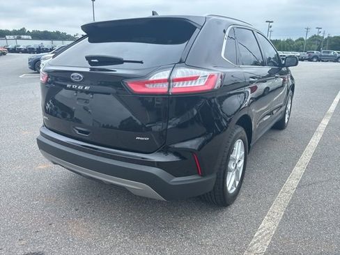 Used 2023 Ford Edge SEL w/ Convenience Package AWD/4WD image 4