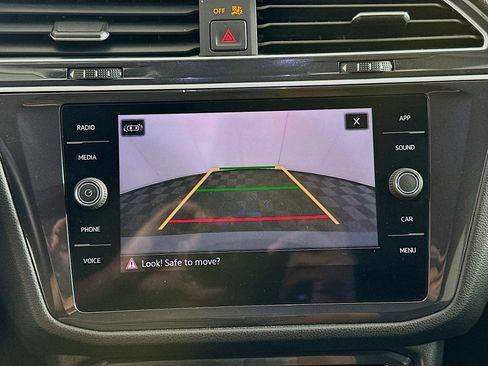 Used 2024 Volkswagen Tiguan S image 21