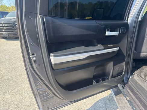 Used 2019 Toyota Tundra SR5 image 26