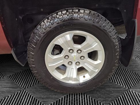 Used 2017 Chevrolet Silverado 1500 LT w/ All Star Edition image 16