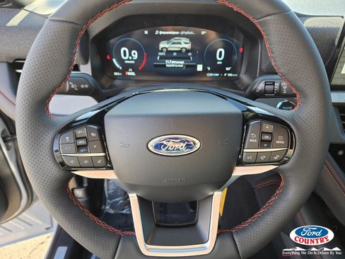 New 2026 Ford Explorer ST-Line w/ ST-Line Street Pack image 11