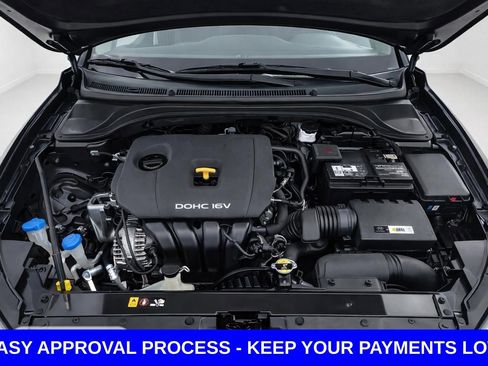 Used 2018 Hyundai Elantra SEL FWD image 18