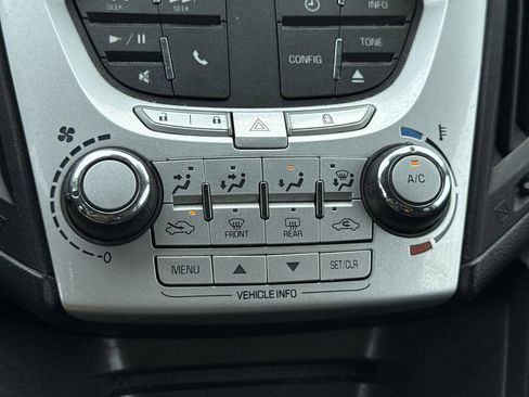 Used 2015 Chevrolet Equinox LT w/ Driver Convenience Package FWD image 29