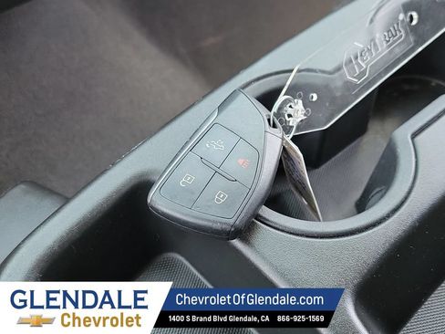 Certified 2025 Chevrolet Silverado 1500 LT RWD image 36