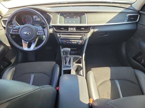 Used 2019 Kia Optima S FWD image 12