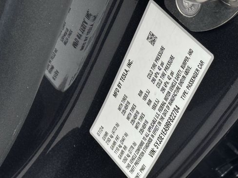 Used 2024 Tesla Model 3 Long Range RWD image 39