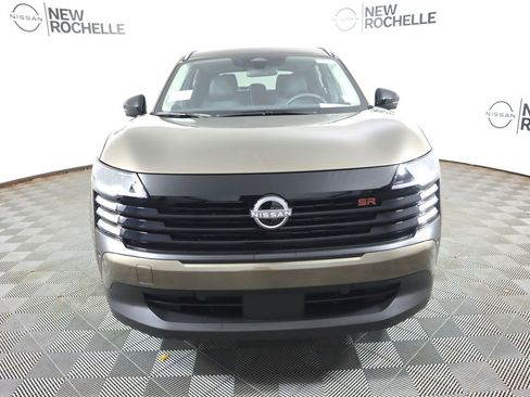 New 2026 Nissan Kicks SR w/ Cold Weather Package image 2