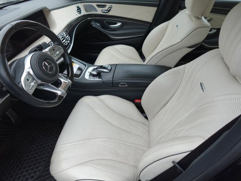 Used 2020 Mercedes-Benz S 63 AMG 4MATIC Sedan w/ Warmth & Comfort Package image 22