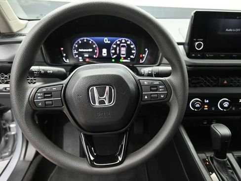 Certified 2025 Honda Accord LX image 7