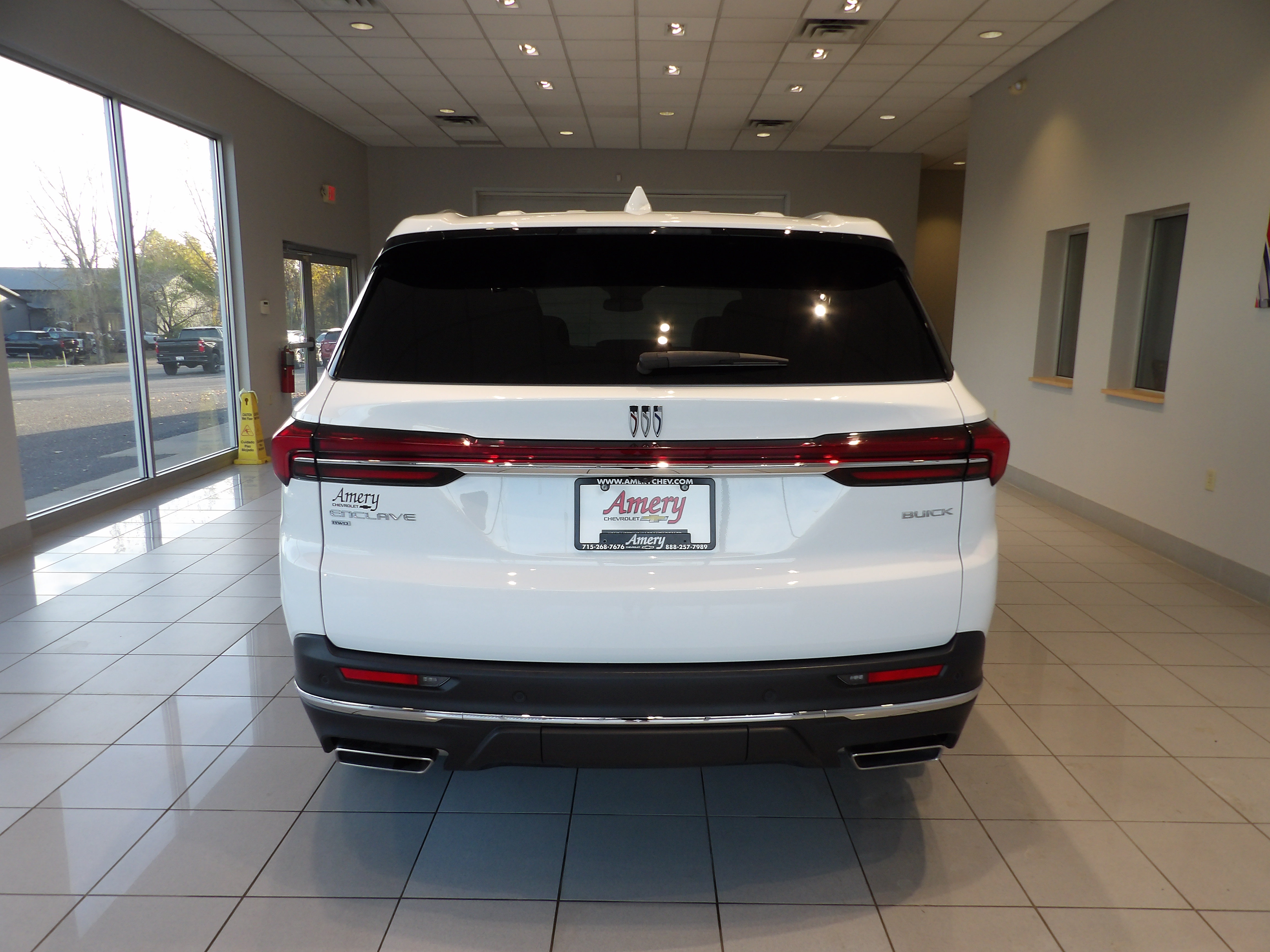 Used 2026 Buick Enclave Preferred AWD/4WD image 5