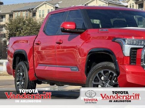Used 2025 Toyota Tundra Platinum image 1