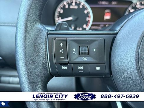 Used 2023 Nissan Pathfinder S AWD/4WD image 20