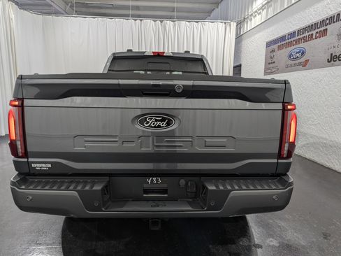 Used 2024 Ford F150 Platinum image 8