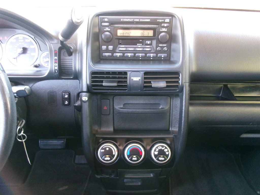 Used 2006 Honda CR-V EX image 17