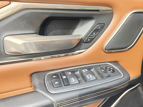 Used 2020 RAM 1500 Limited AWD/4WD image 46