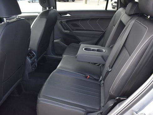 Used 2024 Volkswagen Tiguan SE R-Line w/ MDO Package, Two-Row image 18