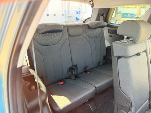 Used 2022 Hyundai Palisade SE FWD image 25